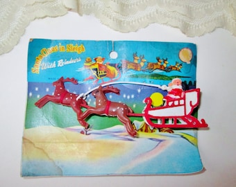 Christmas Santa Sleigh & Reindeer Ornament Vintage Miniature Santa Sleigh Set Holiday Ornament Home Decor Cake Top Decoration Tree Ornament