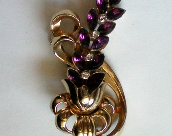 Lavender Rhinestone Gold Tone Floral Brooch - 4797