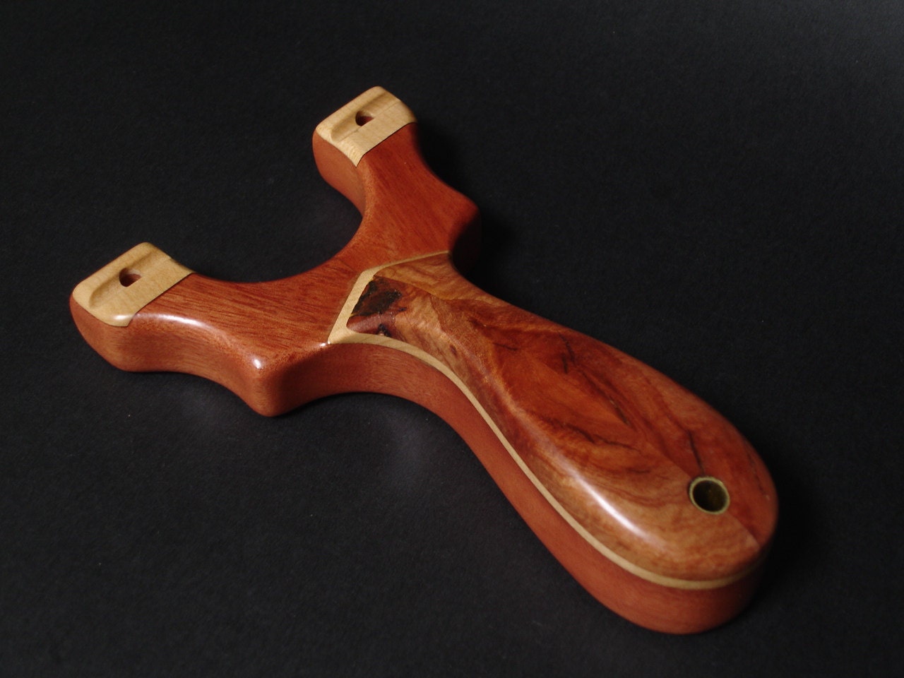 Wood slingshot custom made wooden slingshot catapult