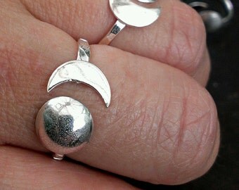 Sun and Moon Ring in Sterling Silver. Adjustable Planet Ring. Moon Phase Celestial Gypsy Boho. Moon Child.