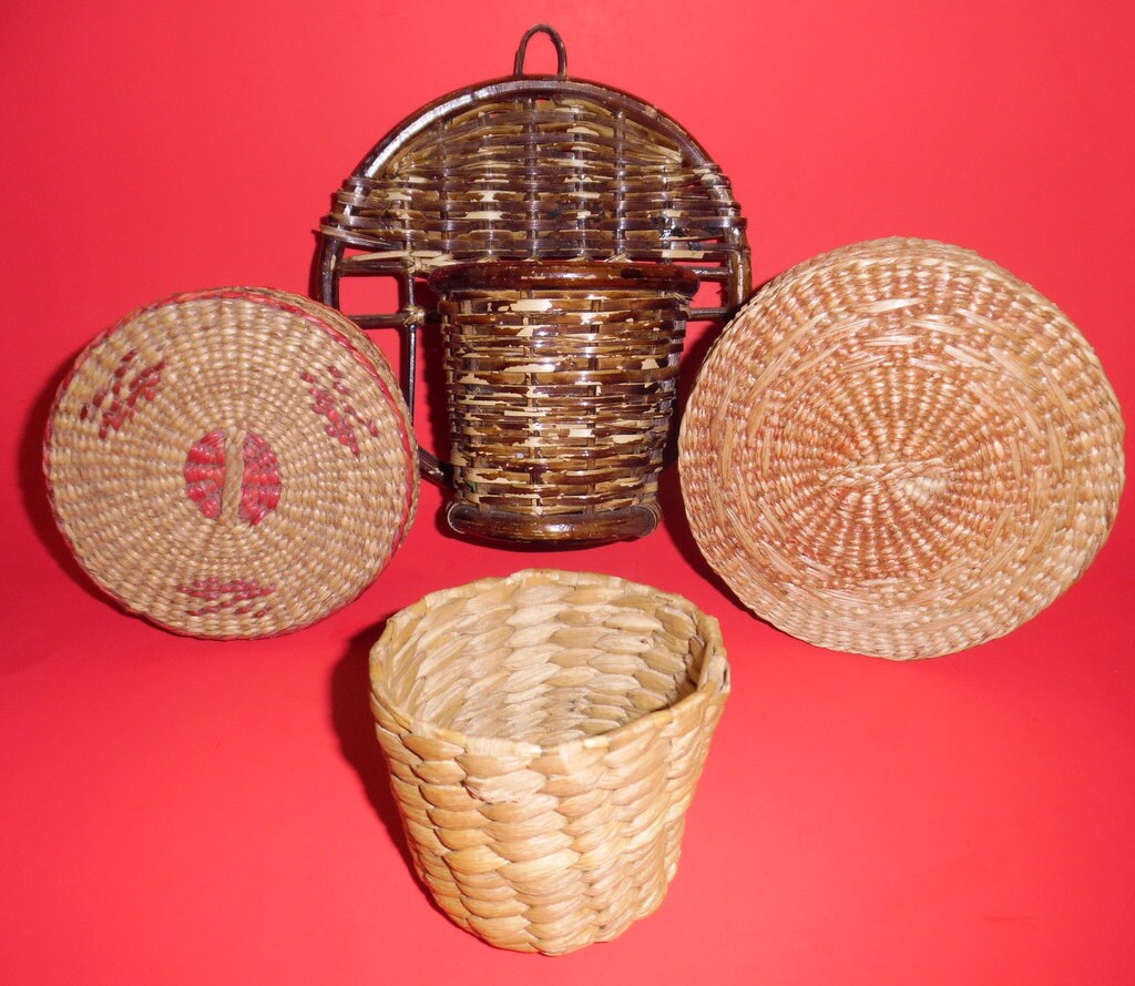 Lot NATIVE AMERICAN BASKETS Burden Wall Lidded Woven Willow