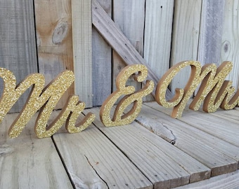 Mr & Mrs Sign, Mr and Mrs, freestanding,home decor, wedding decor, office decor,master bedroom decor,wooden letters