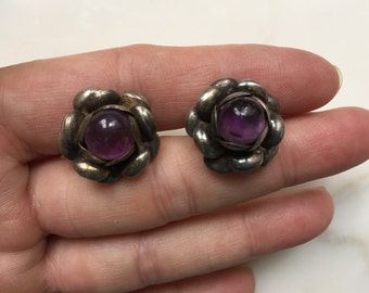 Amethyst flower earrings -- 62