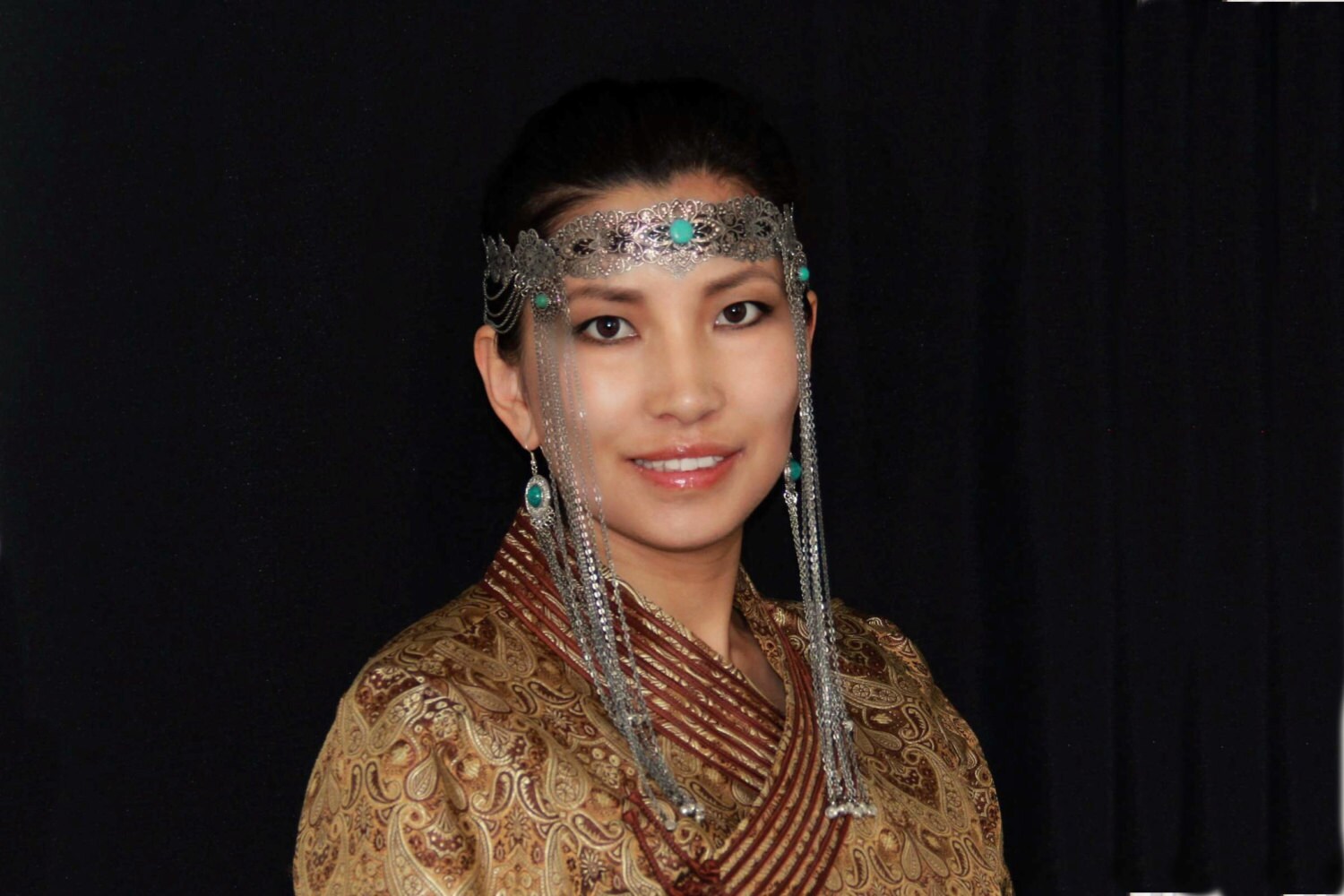 Traditional Mongolian antique style head piece with stretchy