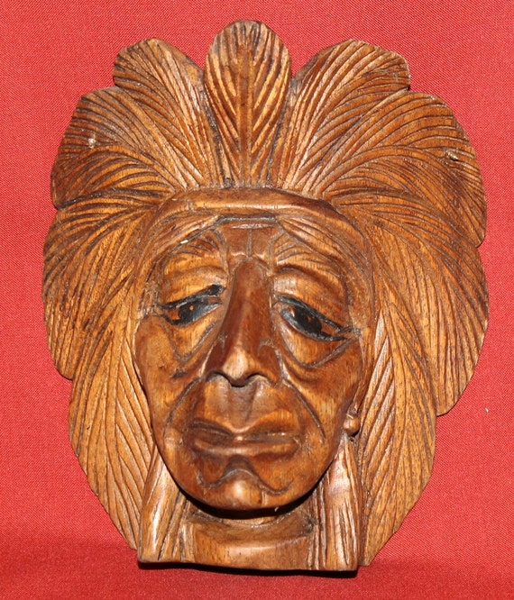 Antique Hand Carving Wood Indian Native American Head Figurine