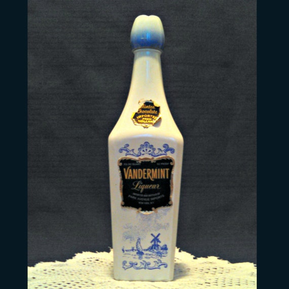 Vintage Vandermint Delft Liqueur Bottle 5875 with Label