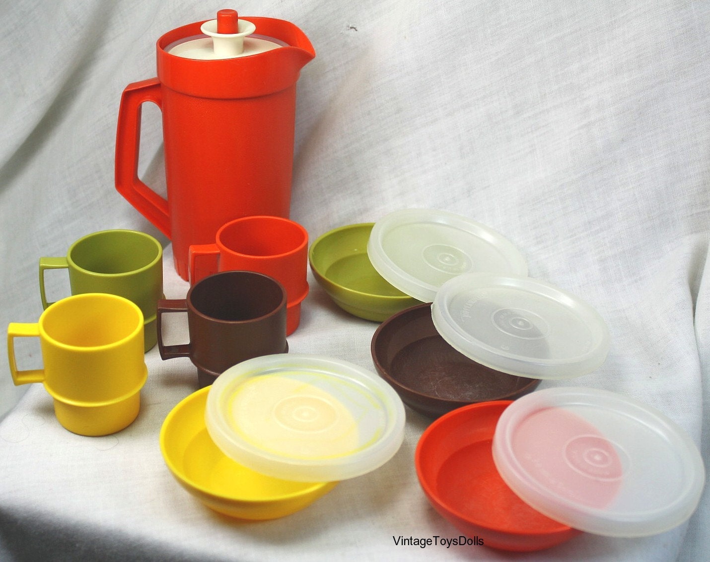Vintage Children's Tupperware Toy Pitcher Cups Dishes