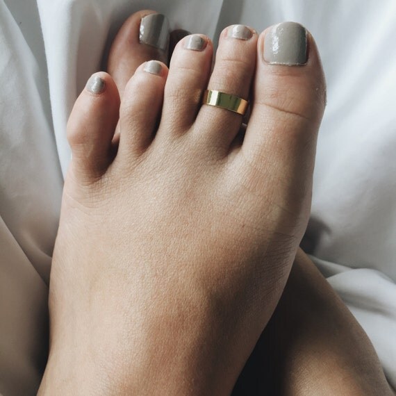 5mm gold plated cuff toe ring Gold plated plain toe ring