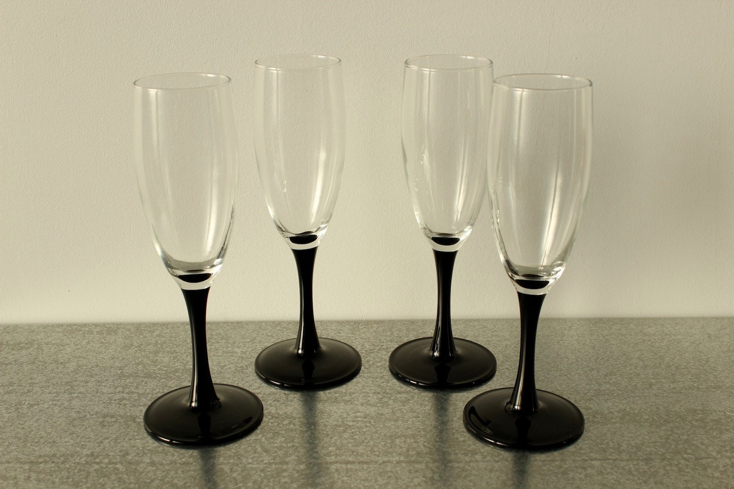 Black Stemmed Champagne Flutes Short Stem Set by