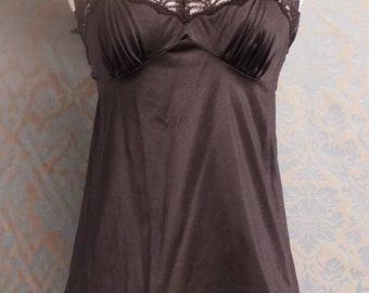 Vintage Lace Black Camisole from Vanity Fair Size 32, Antron Nylon