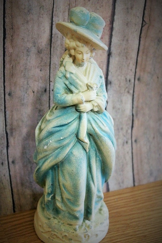 Chalk Victorian Lady figurineChalkware womanVintage