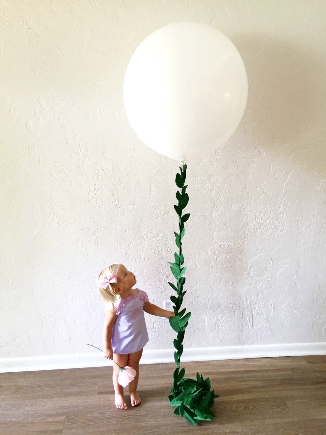 Greenery Garland Balloon Garland// Greenery Fringe// Greenery