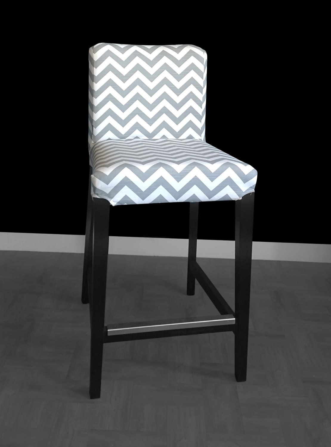  Housse de tabouret IKEA  HENRIKSDAL Chevron gris