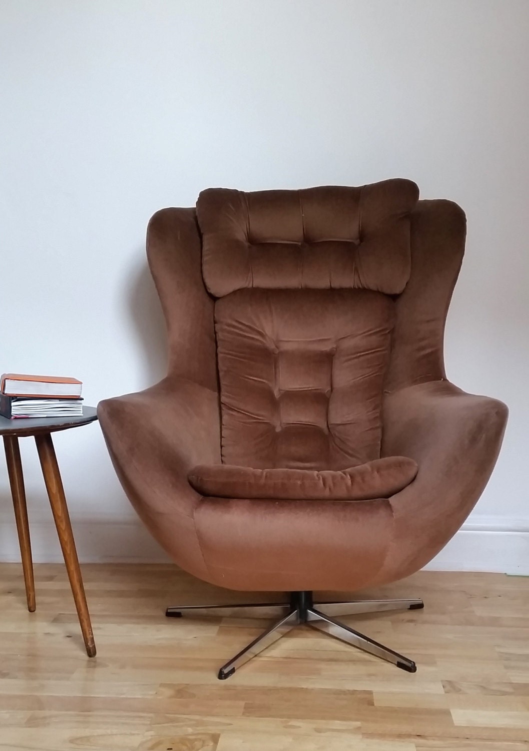Vintage Retro Mid Century Brown Egg / Swivel Chair1960s 1970s â Haute Juice