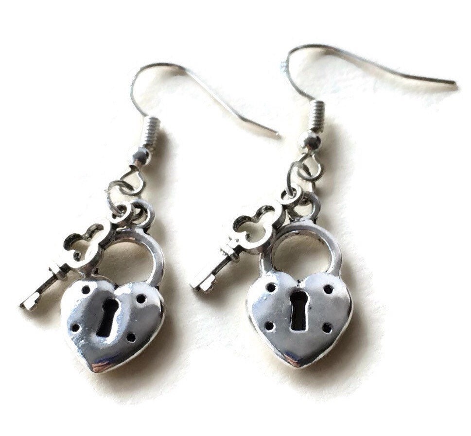 Padlock and key earrings Clearance