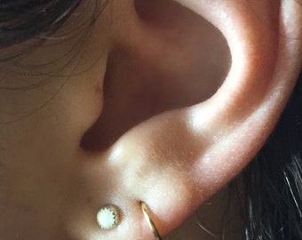 Tiny Hoop Earrings PAIR / Ear Hugger / Cartilage Earring / Small Hoop Earrings / Tiny Gold Hoops / Tiny Silver Hoops / Sleepers