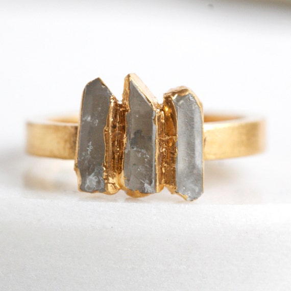 raw quartz ring / quartz stacking ring / gemstone by DANIBARBEshop