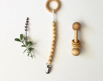 Wooden Bead Pacifier Clip