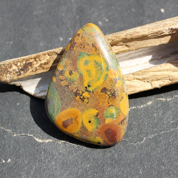 Bamboo Jasper Cabochon 37x25x5 mm 46.05 ct Oval Shape