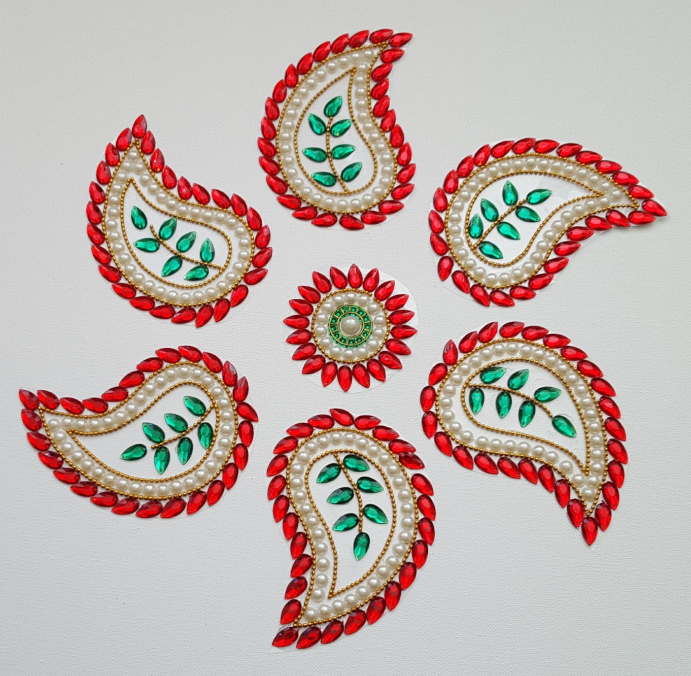 Leaf Pattern Rangoli | kundan rangoli leaf pattern by kundanart on etsy Leaf Pattern Rangoli | kundan rangoli leaf pattern by kundanart on etsy
