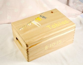 Baby Keepsake Box, Baby Memory Box, Personalised baby gift. Baby Shower. New Baby. Christening. Wooden. Yellow Washing Line Design. Large.