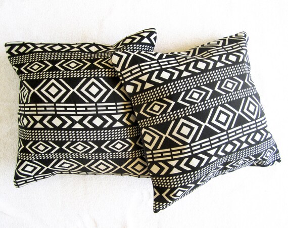 Tribal Pattern Cushions | black white aztec kilim tribal ethnic cushion cover chevron Tribal Pattern Cushions | black white aztec kilim tribal ethnic cushion cover chevron