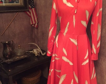 Vintage Salmon pink Feather dress/60s/70s/Size 12/Medium