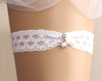 wedding garter, bridal garter, lace garter, white garter, rhinestone garter, toss garter, bridal accessories,