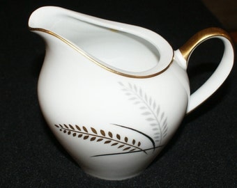 Lipper & Mann (L and M), Harvest Gold, Creamer