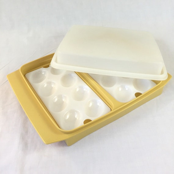 Tupperware Egg Tray In Harvest GoldHolds 16 Deviled Eggs