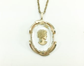 50s Glass Cameo Necklace | Cameo Glass Pendant