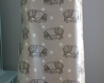 PIG Oilcloth Apron, Wipe Clean Apron, PVC Apron, Traditional Apron, Baking Gift, Cook's Gift, Mothers Day Gift, Kitchen Gift, Pig Gift, PIGS