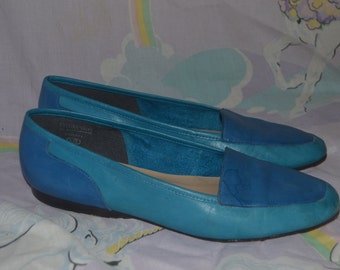 Vintage Two Tone Blue Enzo Angiolini Leather Flats Shoes Made in Brazil 80s 7 1/2 N