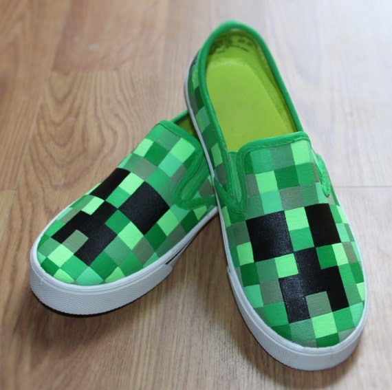 MINECRAFT CREEPER kids boys girls Custom hand painted canvas