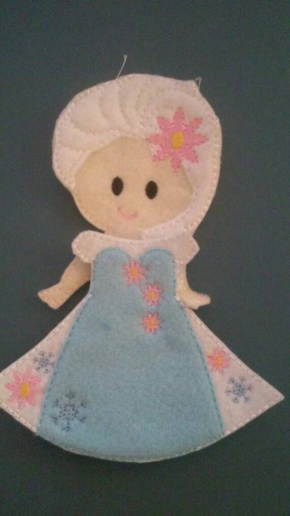 elsa felt doll