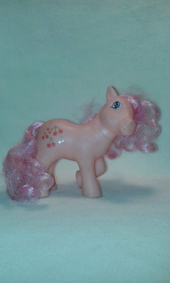 G1 My Little Pony Cherries Jubilee ITALY 1984 MLP Pink