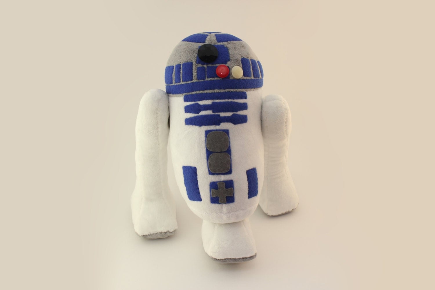 r2d2 stuffed toy