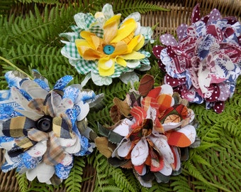 A Kit to make 4 Rag Brooches in the Traditional "Rag Rug" style.