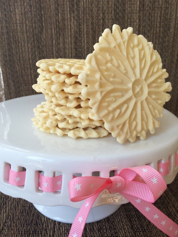 Pizzelles Homemade Italian Wafer Cookies