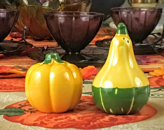 Vintage Autumn Gourd Salt and Pepper Shakers - Fall Gourds