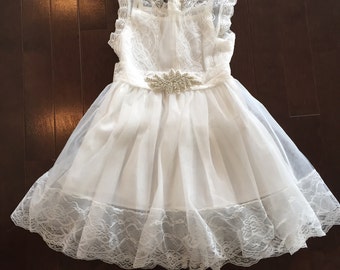 Items similar to Flower girl dress Lace bridesmaid dress Party Dress ...