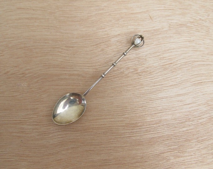 Tiny sterling silver spoon, Collectable tea spoon, small coffee spoon, Spoon Obasan, Mrs Pepper Pot