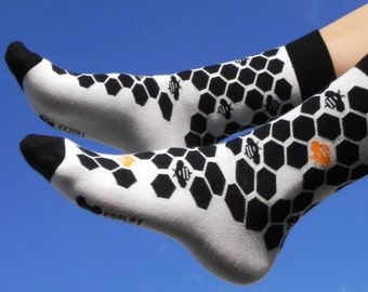 LET IT BEE unique geometric socks I cool gift for men and women I mens socks funny I wedding groom socks I socken I chaussettes calcetines