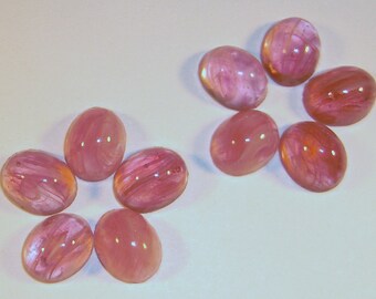 24 pcs. Vintage glass pink marbled oval flat back cabochons 10x8mm - f1604