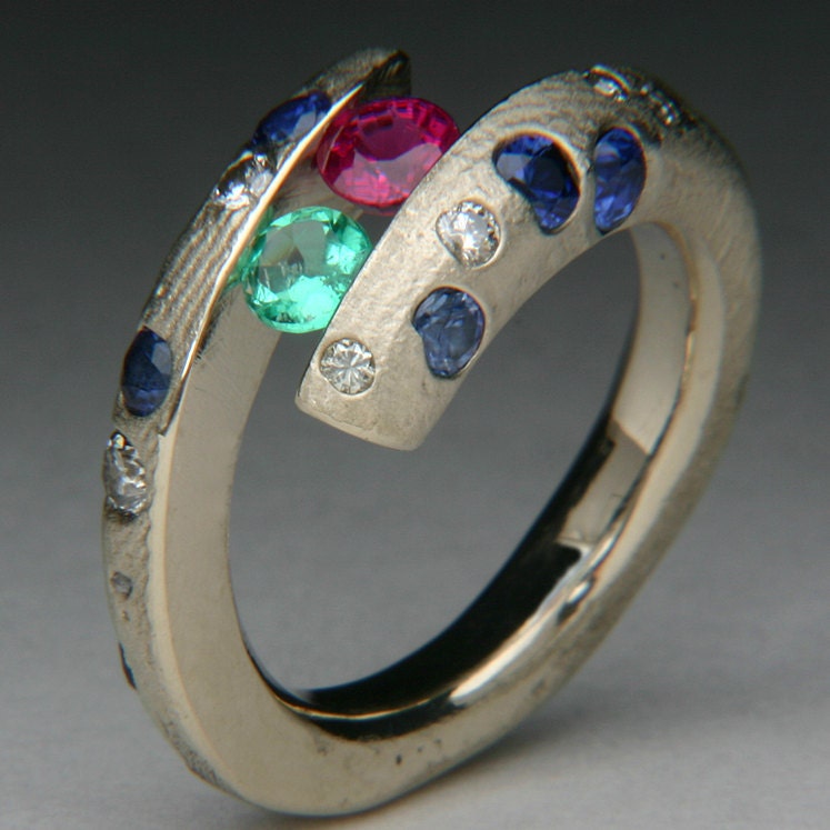 Original art jewelry with precious metal and fine by jewelscurnow