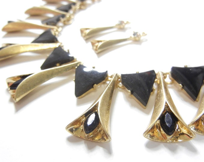 Set of Calla Lily-like Bib Pendant and Charms Gold-tone and Black Acrylic