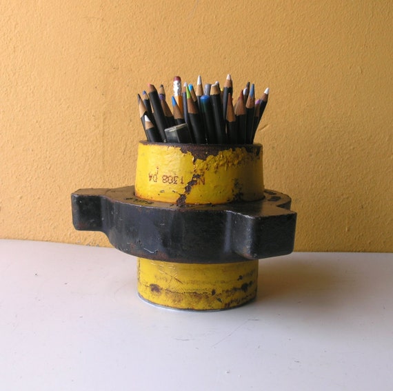 yellow pen holder