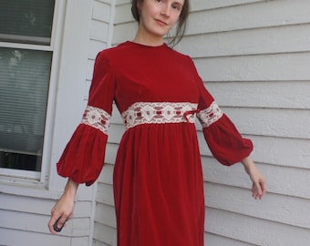 Red Velvet Lace Dress 60s 70s Vintage Gay Gibson XS S