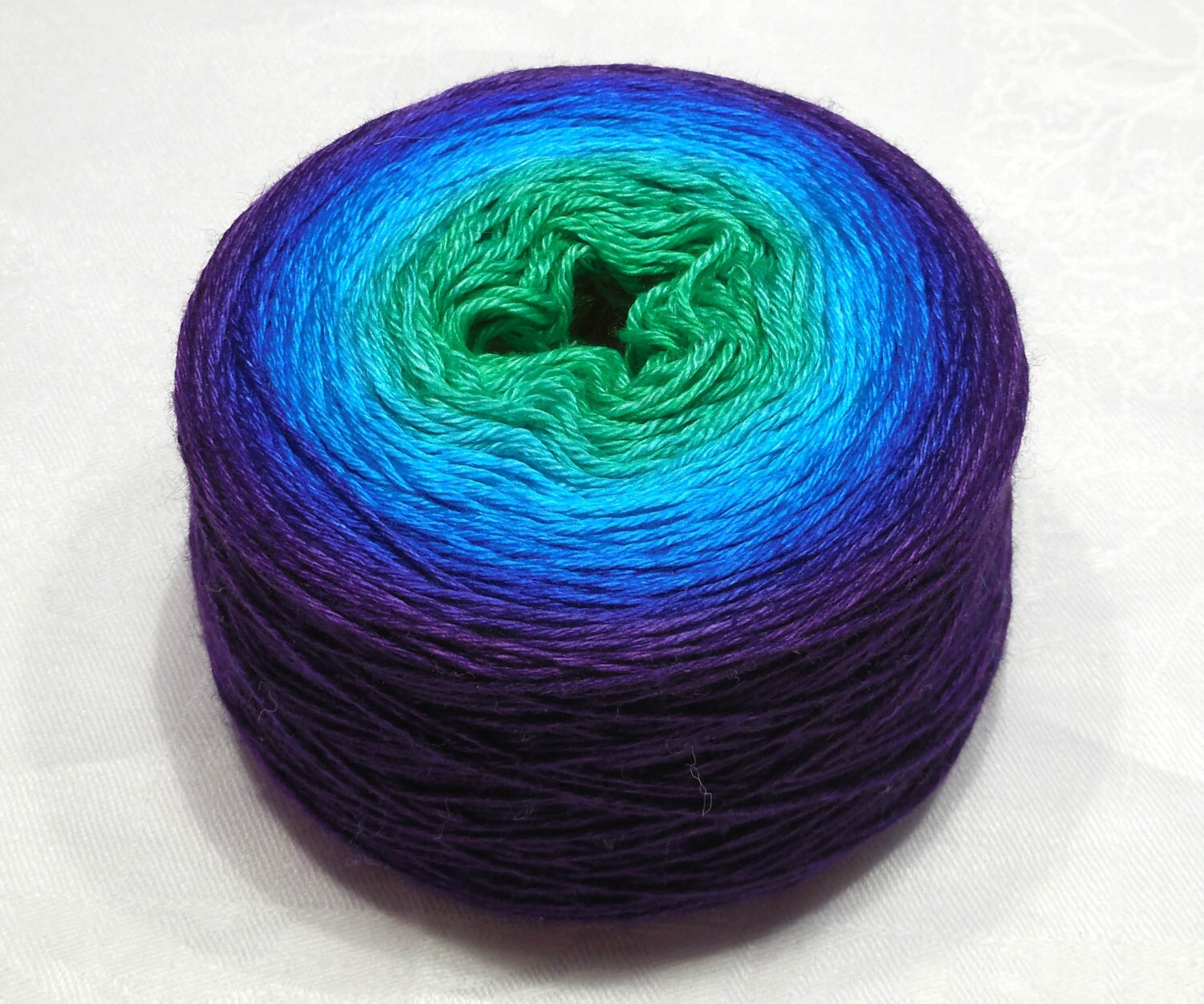 Gradient yarn merino silk fingering weight yarn 103g 3.5oz