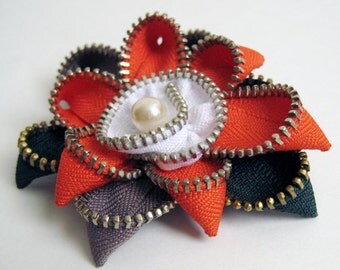 Rust & Brown Flower Zipper Brooch Pin